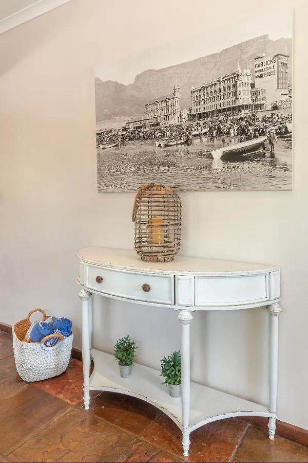 Appartement Aloe Cottage At Ibis House Le Cap